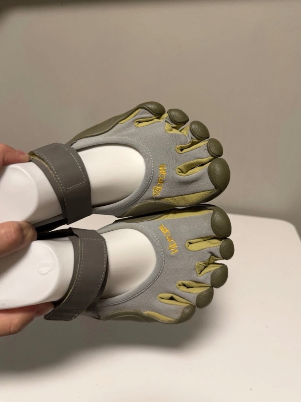 Vibram Five Fingers Sprint Running Shoes W119 Women’s US 9.5-10 Men’s US 9-9.5